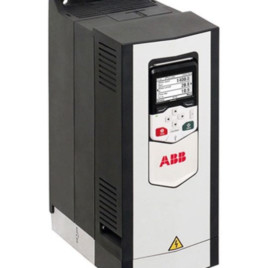 Tam uyumlu ACS880 endüstriyel sürücüler